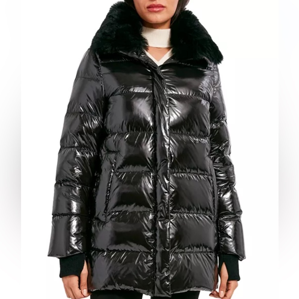 Dawn Levy
Vanessa Down Puffer Coat